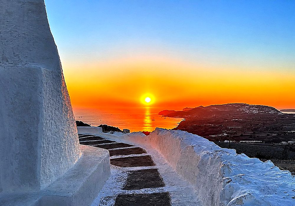 Secrets of Santorini Tour 10