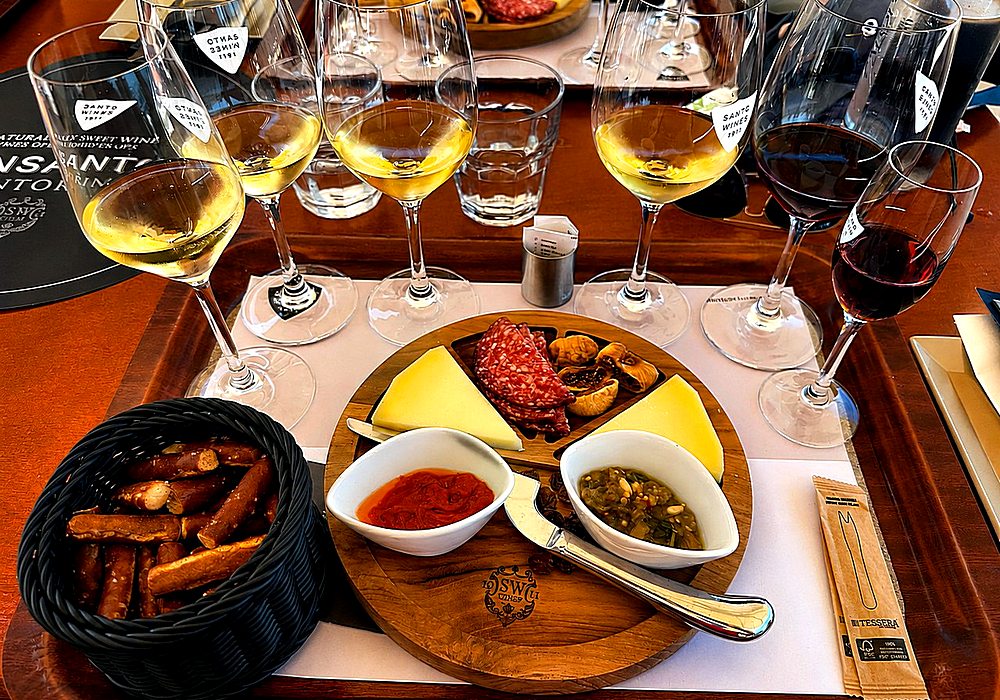 santorini-island-tour-insta-tour-with-sunset-wine-tasting-img8