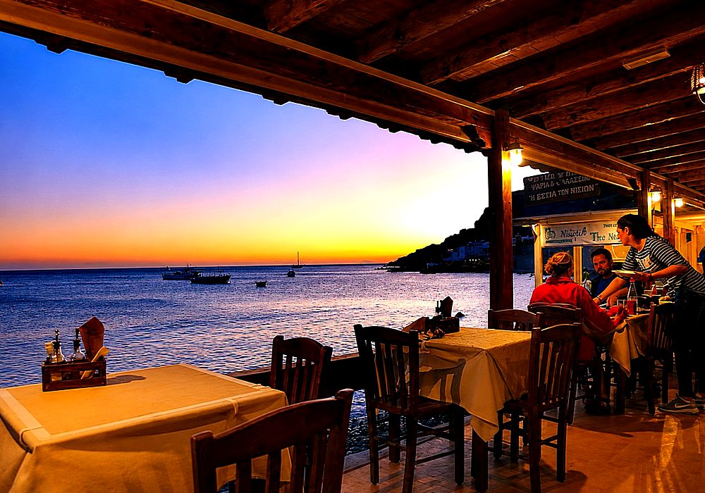 santorini-island-tour-vegan-food-and-wine-img4
